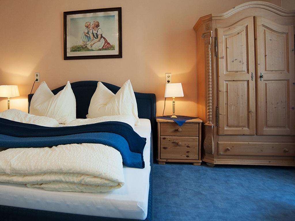 Pension Frenzl - Kaiser Von Oesterreich Хермагор Стая снимка